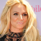 Britney Spears con vestito in pizzo nero