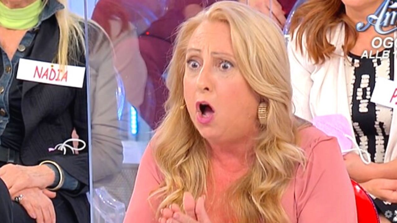 L'amicizia artistica di Alex Belli fa colpo anche al Trono Over di Uomini e Donne: "Tu sei Alex e io Soleil?" 41 Carmela a Uomini e Donne