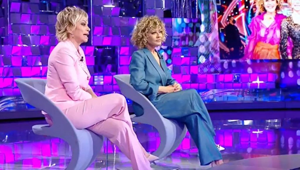 Eva Grimaldi e Carmen Russo: lo sfogo contro Katia Ricciarelli a Verissimo 42 Eva Grimaldi Carmen Russo Verissimo