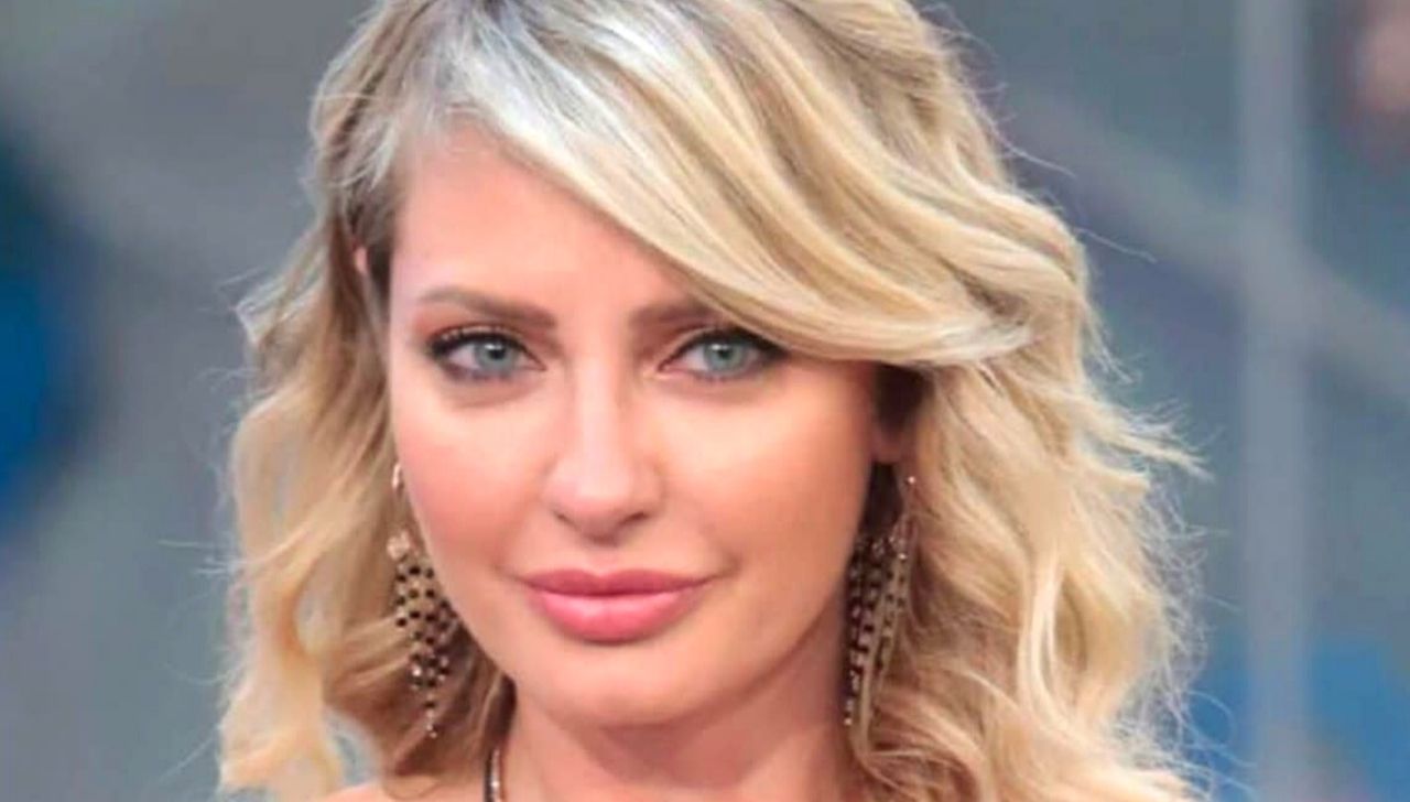 Manila Nazzaro nel mirino della Mirigliani: l'ira della mamma di Nicola Pisu 41 Manila Nazzaro GF Vip