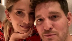 Michael Bublé papà per la quarta volta: l’indizio sui social