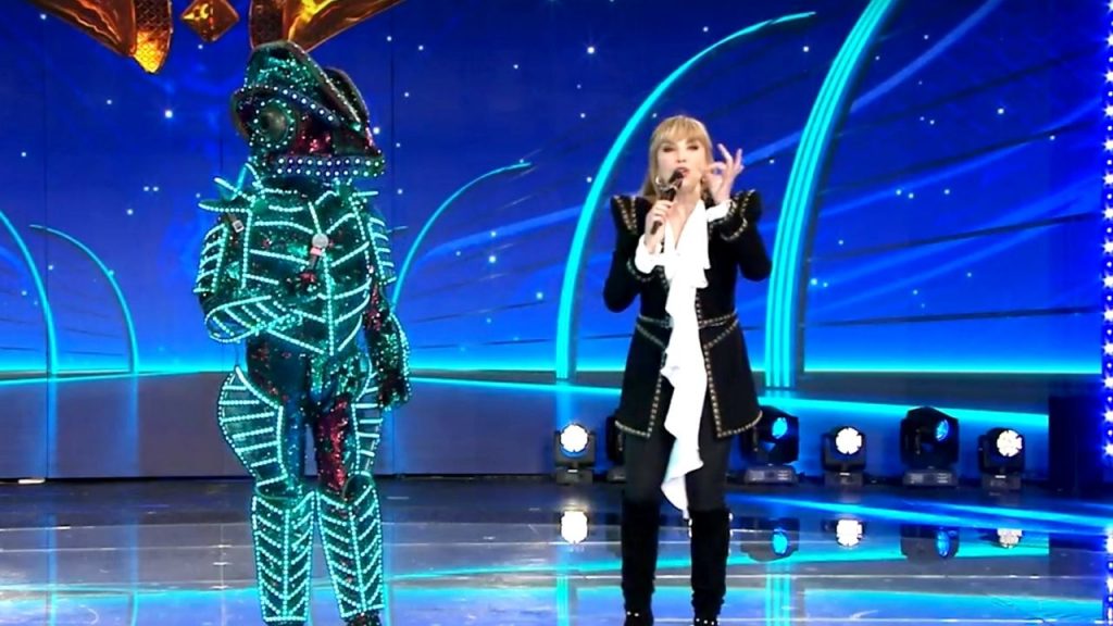 Iva Zanicchi a Il Cantante Mascherato: anticipazioni e ospiti della seconda serata del 18 febbraio 42 milly carlucci cantante mascherato anticipazioni 1