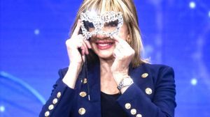 Il cantante mascherato: le maschere, le novità e i duetti della prima puntata