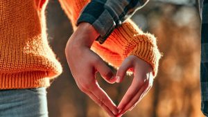 Perché festeggiamo San Valentino: le origini (oscure) della festa più sdolcinata dell’anno