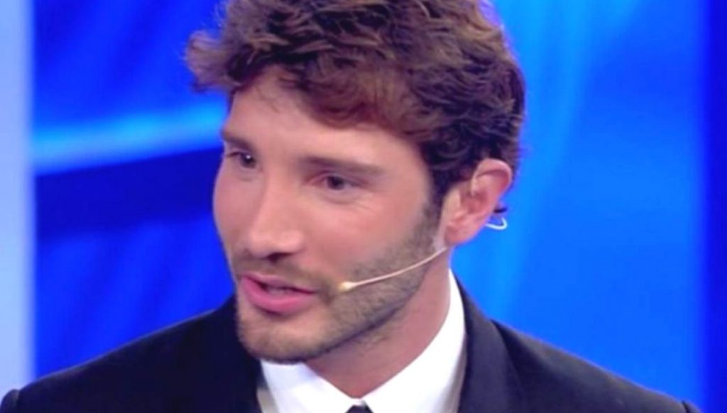 Amici di Maria De Filippi: nella giuria del serale anche Stefano De Martino? 42 Stefano De Martino