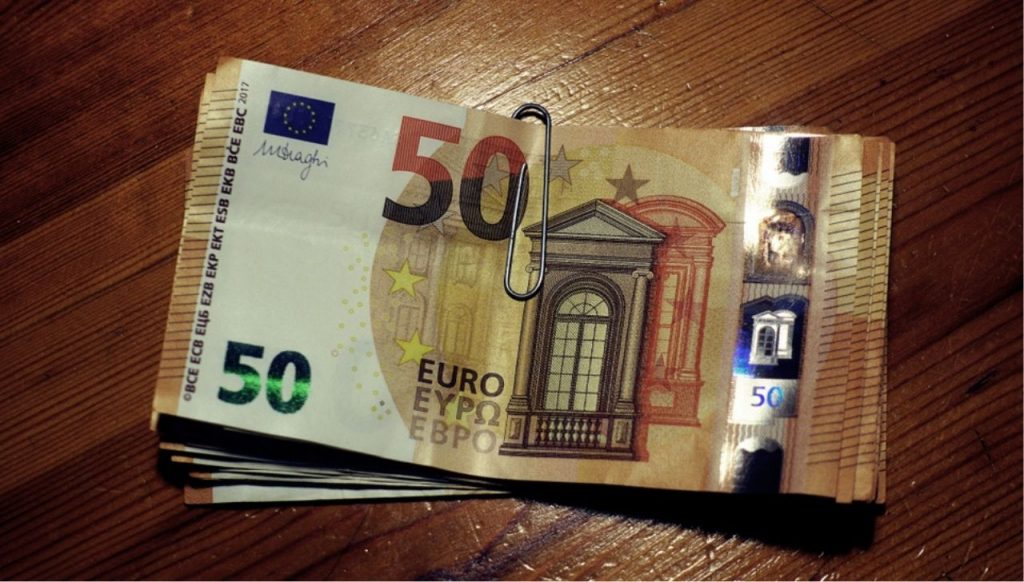 Tetto uso contanti euro