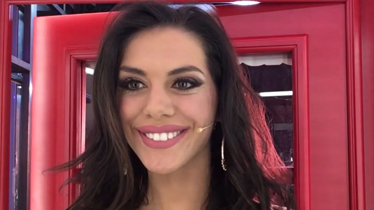 Antonella Fiordelisi punge Francesco Chiofalo: "Ringrazia che non ti ho denunciato" 41 Antonella Fiordelisi Mediaset