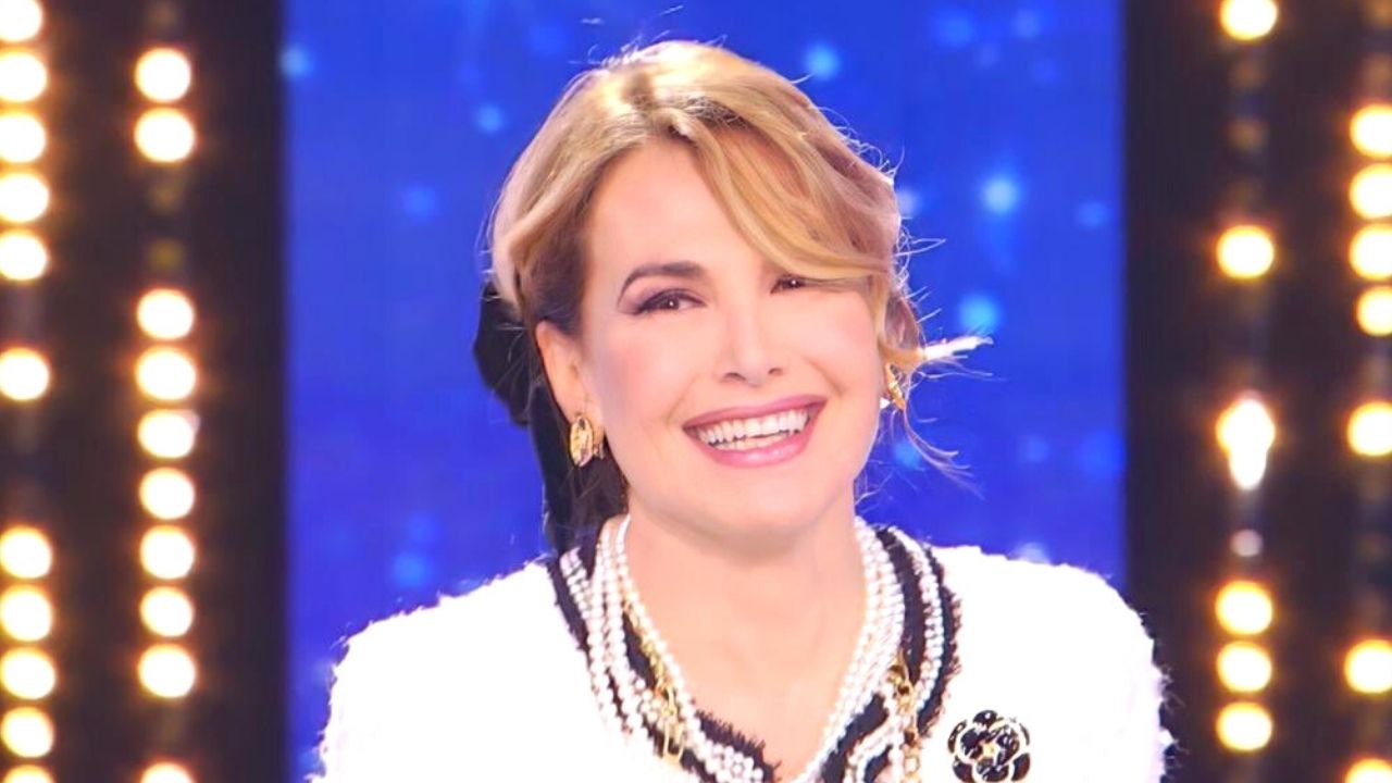 Barbara d'Urso, c'è astio con Alfonso Signorini? Il commento sospetto 41 Barbara d'Urso a La Pupa e il Secchione