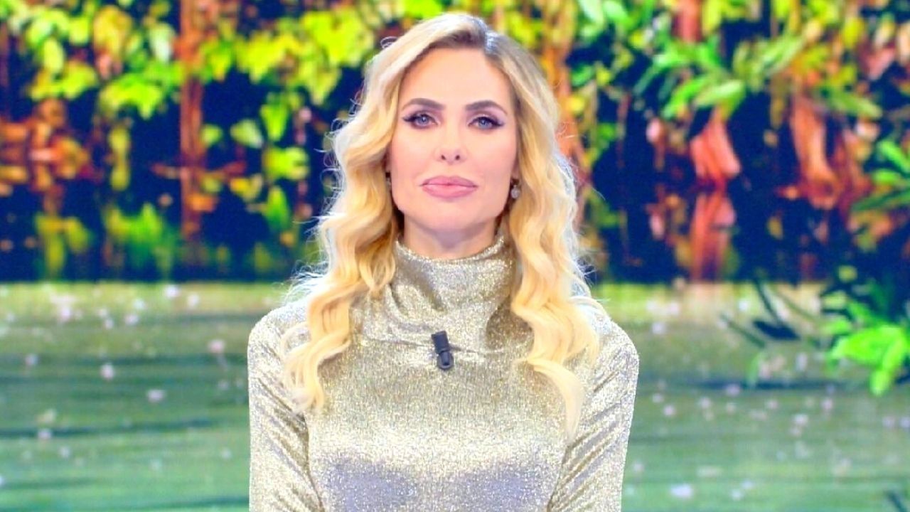 ilary blasi