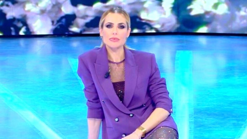 Ilary Blasi Isola dei Famosi ascolti tv