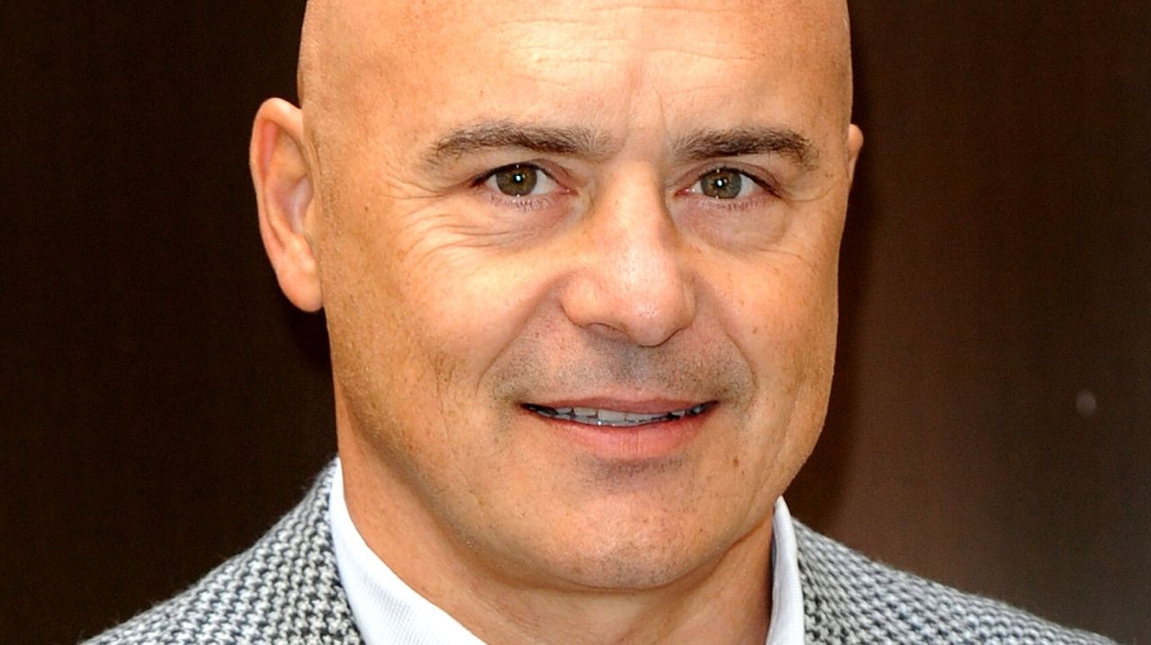 Luca Zingaretti racconta la vita in carcere: "È molto diversa dalla realtà" 41 Luca Zingaretti Il re