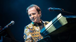 Momenti di paura per Roby Facchinetti: rapinato nella sua casa di Bergamo
