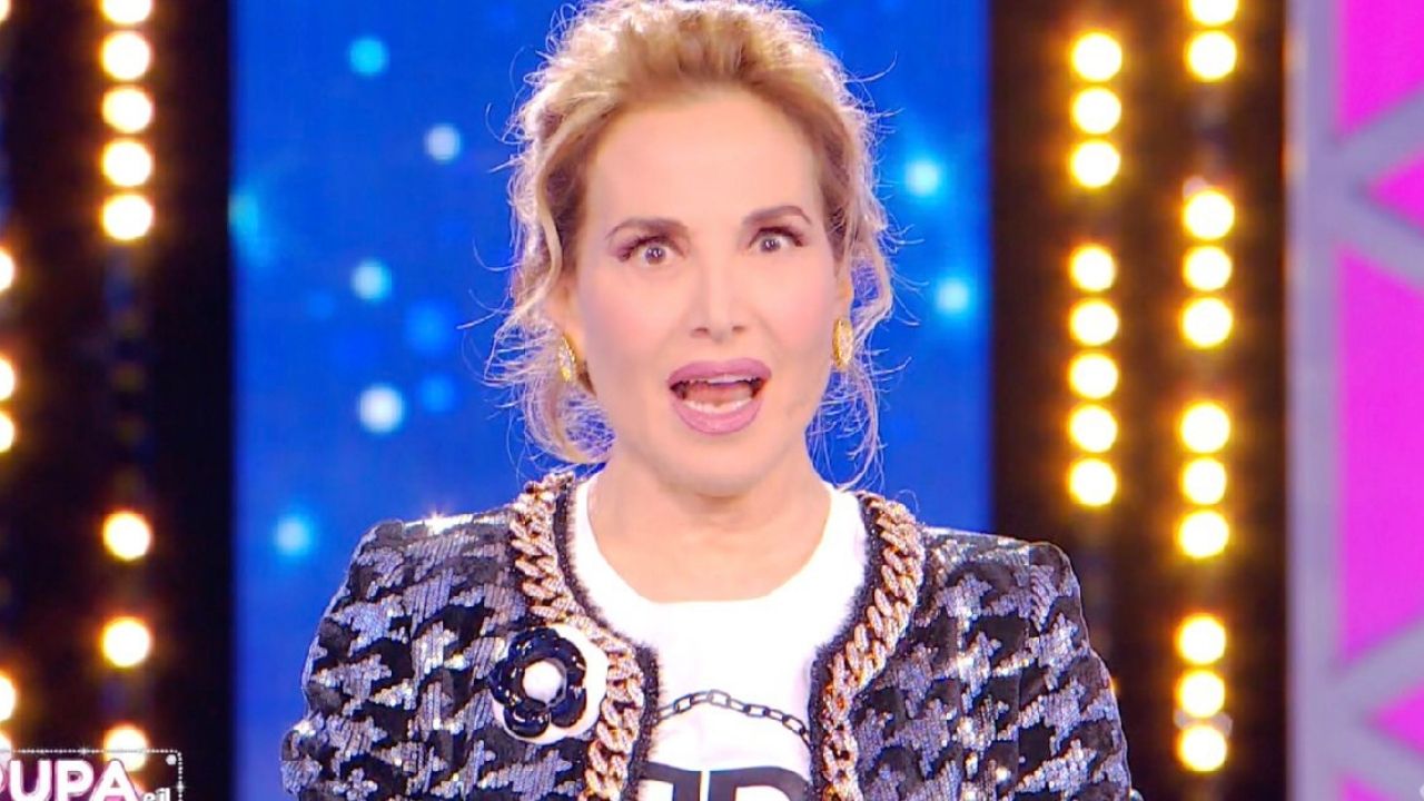 La Pupa e il Secchione, provvedimenti in arrivo: Barbara d'Urso furiosa 41 Barbara d'Urso provvedimenti a La Pupa e il SEcchione