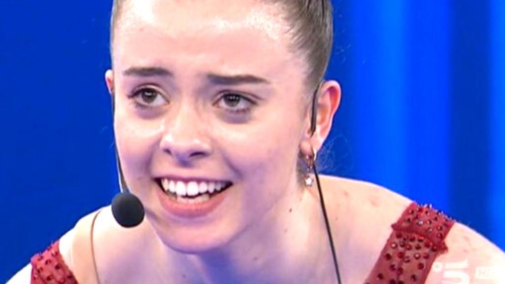 Carola Puddu eliminata da Amici di Maria De Filippi