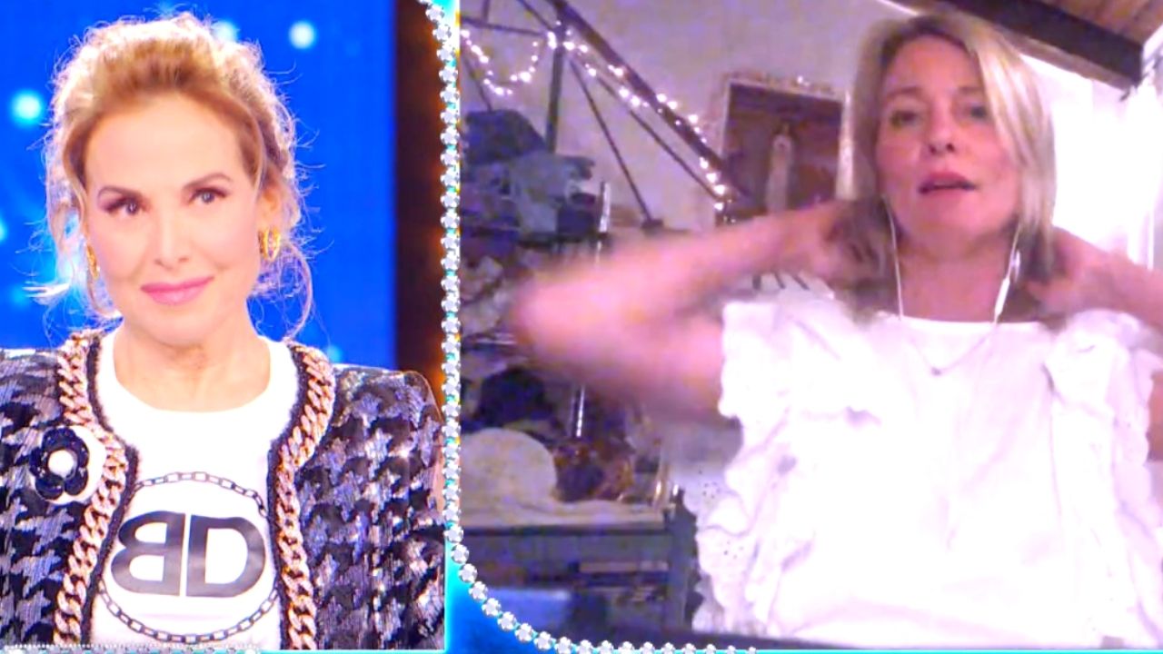 Flavia Vento a La Pupa e il Secchione Show: la vendetta di Barbara d'Urso 41 Barbara d'Urso e Flavia Vento