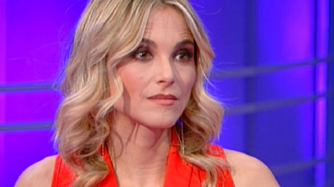 Francesca Fialdini racconta la "Fame d'amore": torna il programma che analizza i disturbi alimentari 41 Francesca Fialdini Fame d'amore