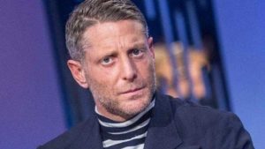 Lapo Elkann in aiuto degli ucraini: un Boeing per trasportare 150 persone