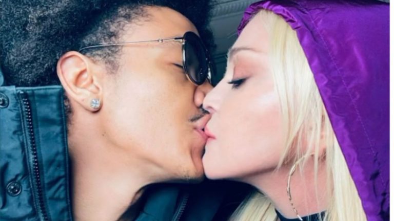 madonna e Ahlamalik Williams