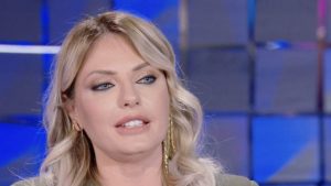 Manila Nazzaro su Caterina Balivo: “C’è indifferenza tra me e lei”