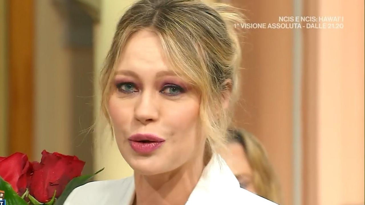 Anna Falchi è tornata single? "Ha fatto la valigia e..." 41 anna falchi