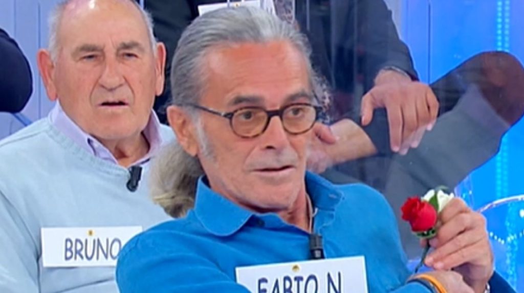 "Un mezzo cesso": Tina perde il controllo per le parole del cavaliere 43 fabio n uomini e donne