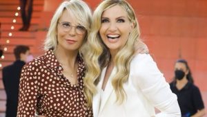 Lorella Cuccarini ospite a C’è Posta per Te