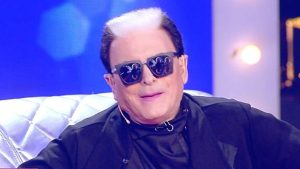 Malgioglio vittima di insulti omofobi: a sua difesa interviene Gabriele Corsi