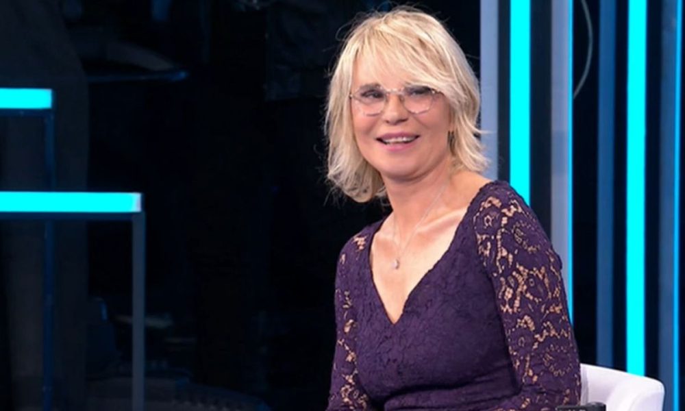 C’è Posta per Te: Maria De Filippi prepara il ritorno al sabato sera