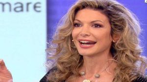 Maria Monsé attacca Sophie Codegoni: “Doveva fare la fine di Clizia”