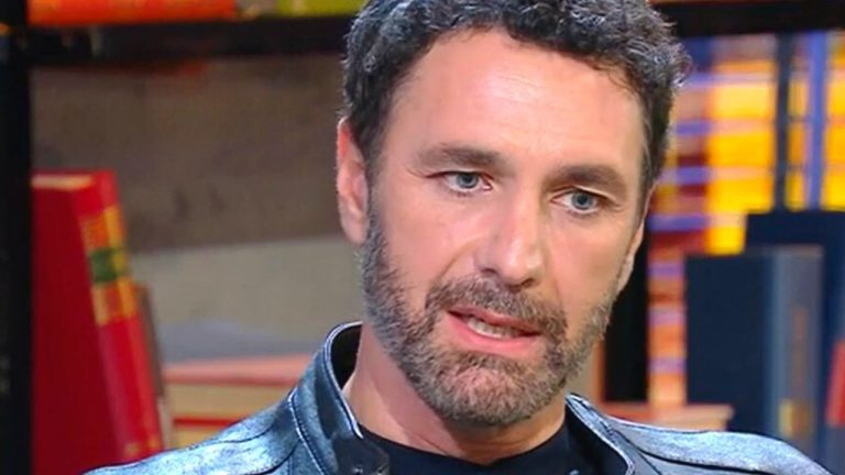 Raoul Bova a Oggi è un altro giorno rapporto con il padre pino