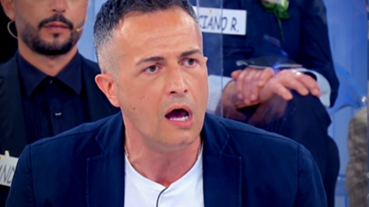 Ida e Riccardo, caos in studio: tremori e lacrime a Uomini e Donne 41 Riccardo Guarnieri Uomini e Donne