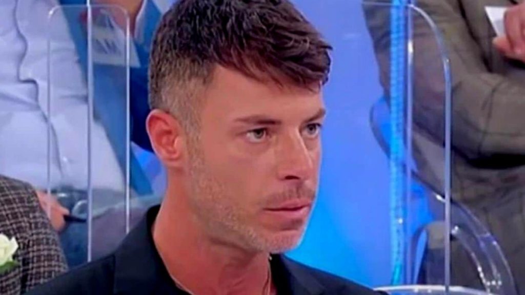 Anticipazioni uomini e donne diego lascia il programma con aneta
