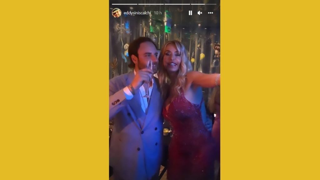 Valeria Marini con Eddy Siniscalchi durante la festa dei 55 anni della showgirl. Fonte: Instagram. 