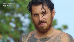 Andrea Cerioli irriconoscibile all’Isola: “Più o meno sembravo Magalli”