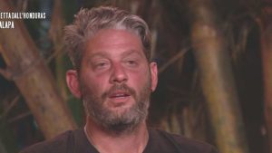Edoardo Tavassi: le prime rivelazioni del naufrago post Isola