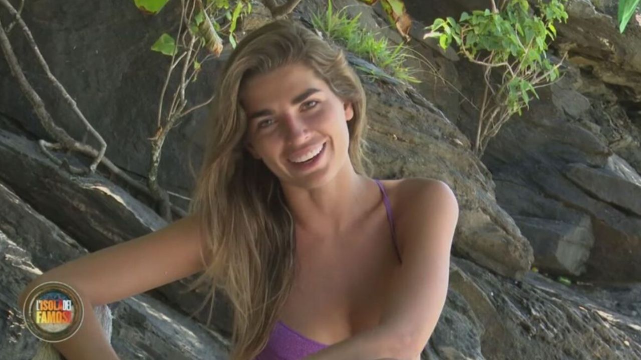 Estefania post Isola: "Mai dire mai", il commento su Edoardo Tavassi 41 estefania