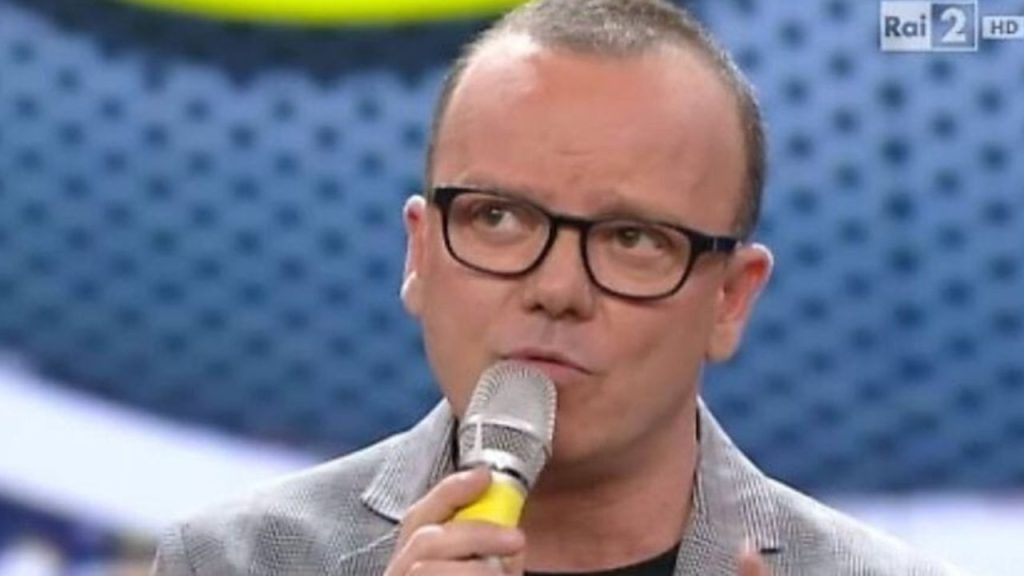 Gigi D'Alessio, l'indiscrezione: verso il sabato sera di Rai1 43 gigidalessio