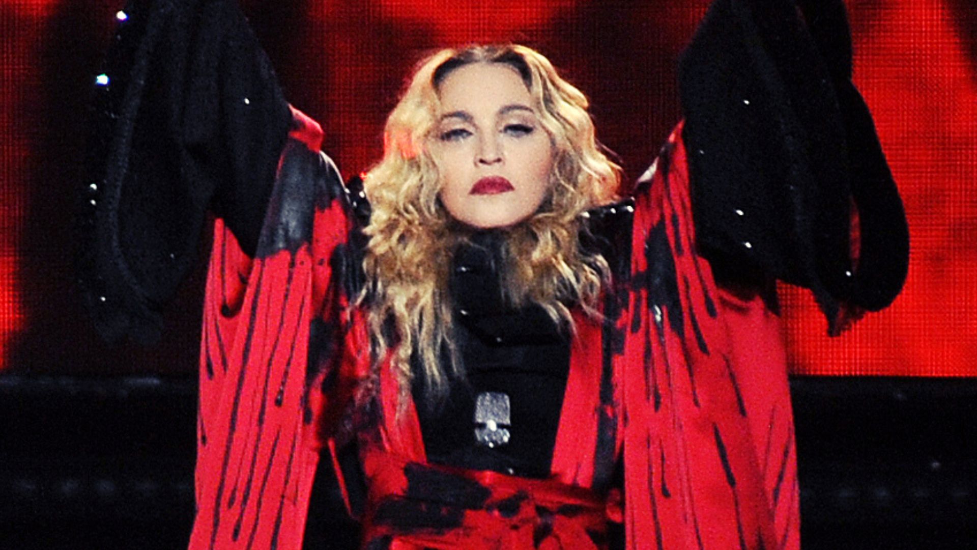 Madonna torna regista: dirigerà il film sulla sua vita, scelta l'attrice 41 Madonna