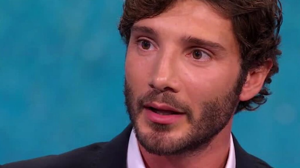 Belén e Stefano, la coppia dalle uova d'oro in tv: trattative segrete e 4 show 43 rai stefano de martino