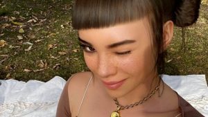 Virtual influencer, futuro o deriva: non esistono, ma vivono sui social
