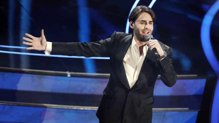 alberto urso lascia italia
