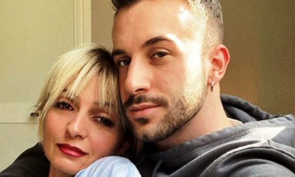 Andreas Muller e la previsione sul parto: “Per me sono maschietti”