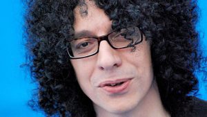 Giovanni Allevi racconta gli effetti dei farmaci: “Troppo potenti, le mani tremano…”