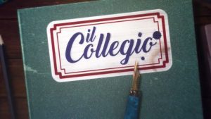 Il Collegio, cambia la voce narrante: da Magalli a Nino Frassica