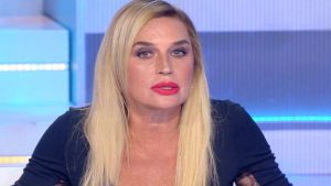 Lory Del Santo commenta la separazione tra Totti e Ilary Blasi