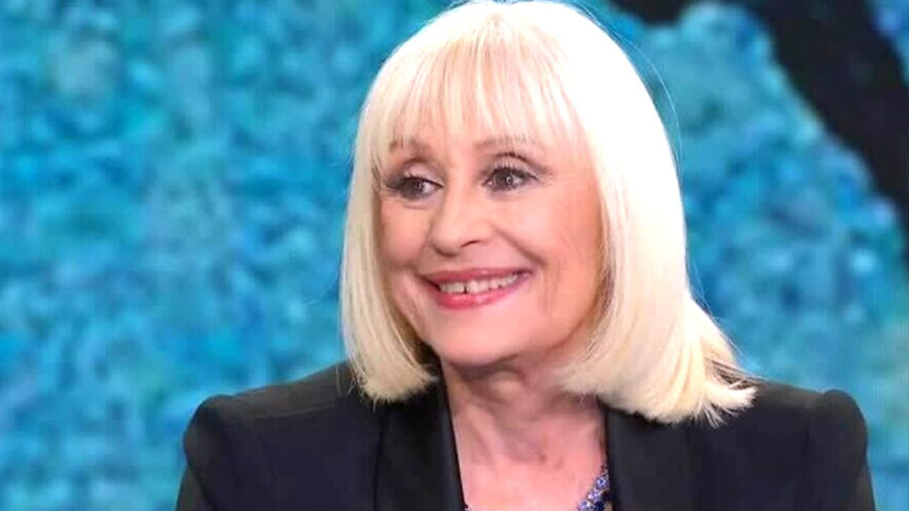 Raffaella Carrà: tutti gli speciali in tv ad un anno dalla sua morte 41 Raffaella Carrà morte speciali tv