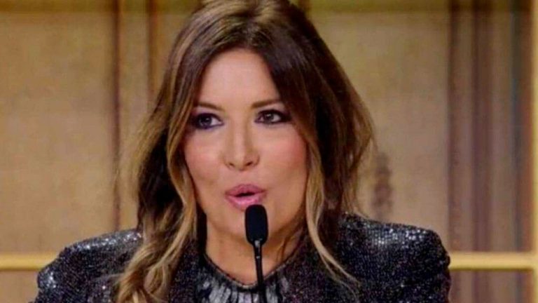 Selvaggia Lucarelli su Fedez Salmo e i taxi