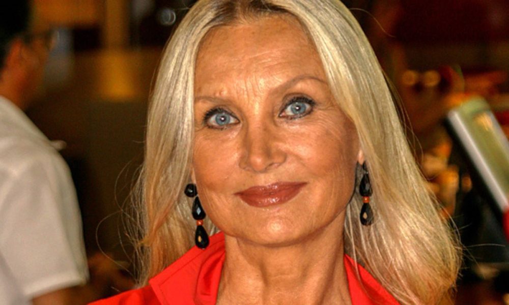 Barbara Bouchet, la fuga in America e l’arrivo in Italia: “Raccoglievo cotone”