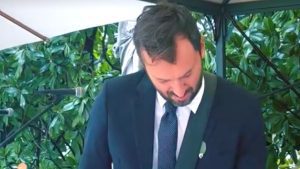 Ballo si è sposato: al concerto canta l’amico Cesare Cremonini