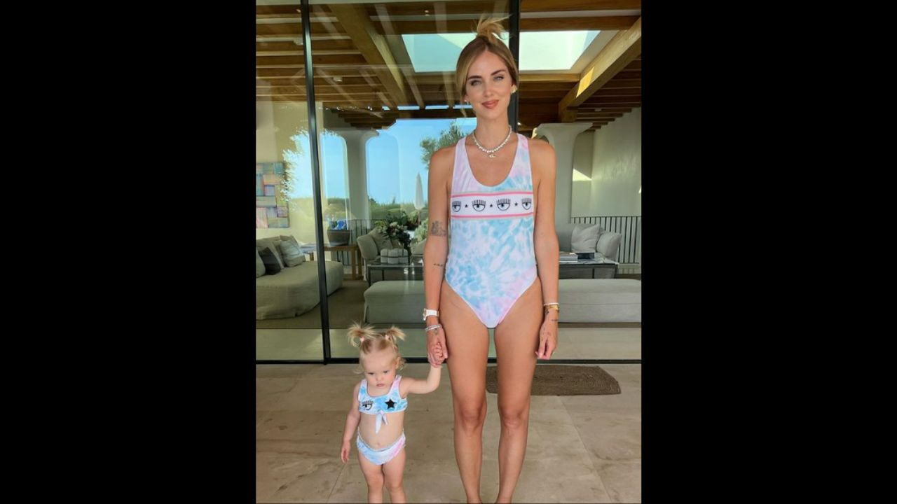 Chiara Ferragni Vittoria costumi